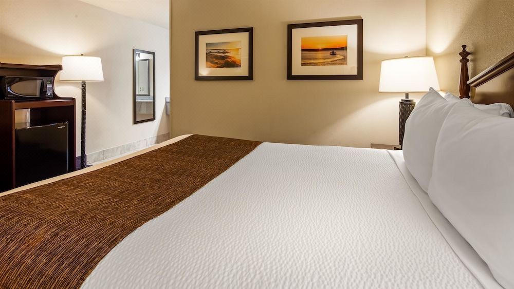 Photo of Bedroom in Lakewood