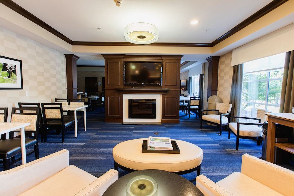 Photo of Livingroom in Canyon Park