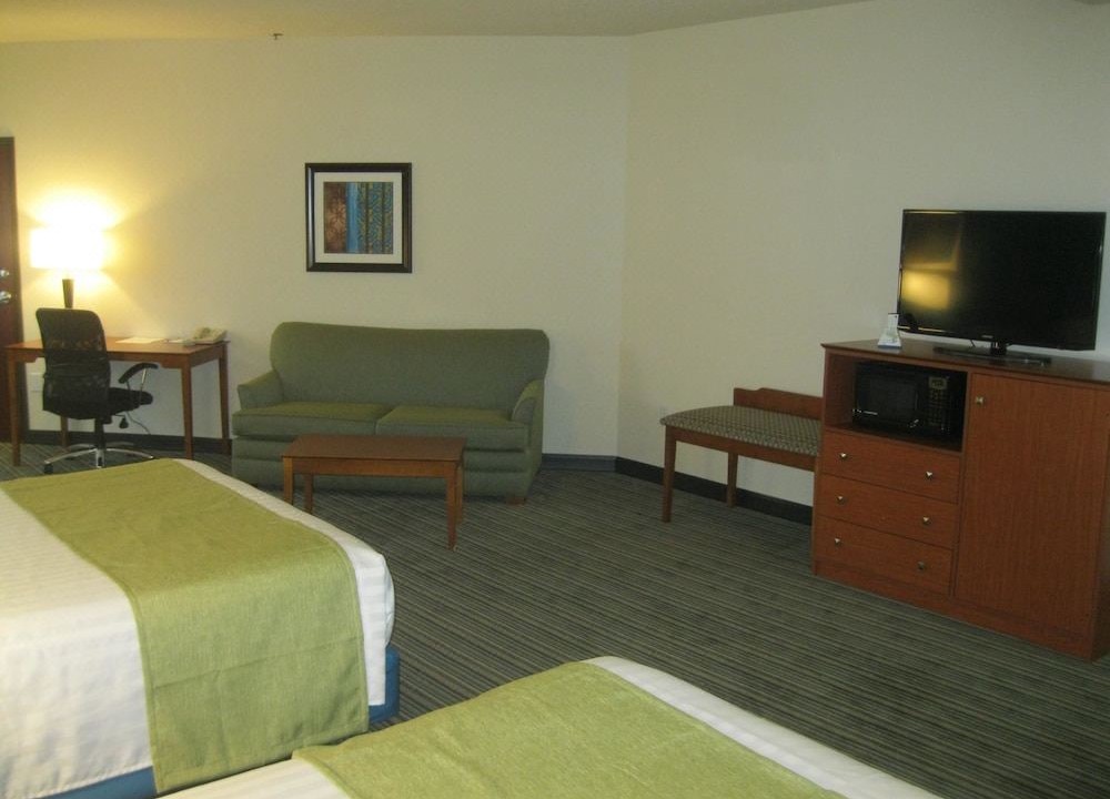 Photo of Livingroom in Dupont