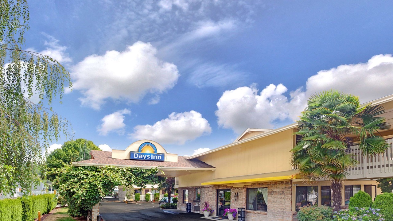 Photo of Buildings in Tukwila
