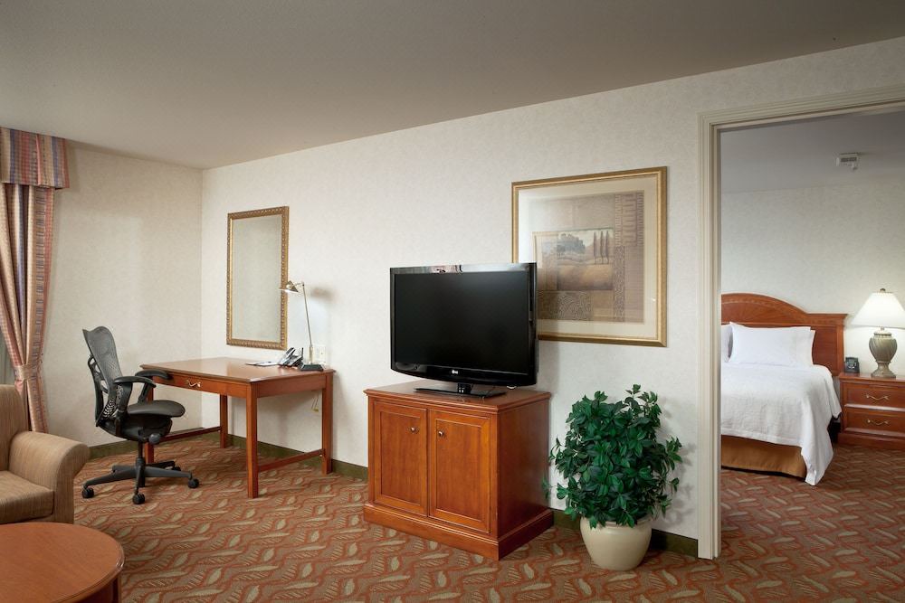 Photo of Livingroom in Tri-Cities