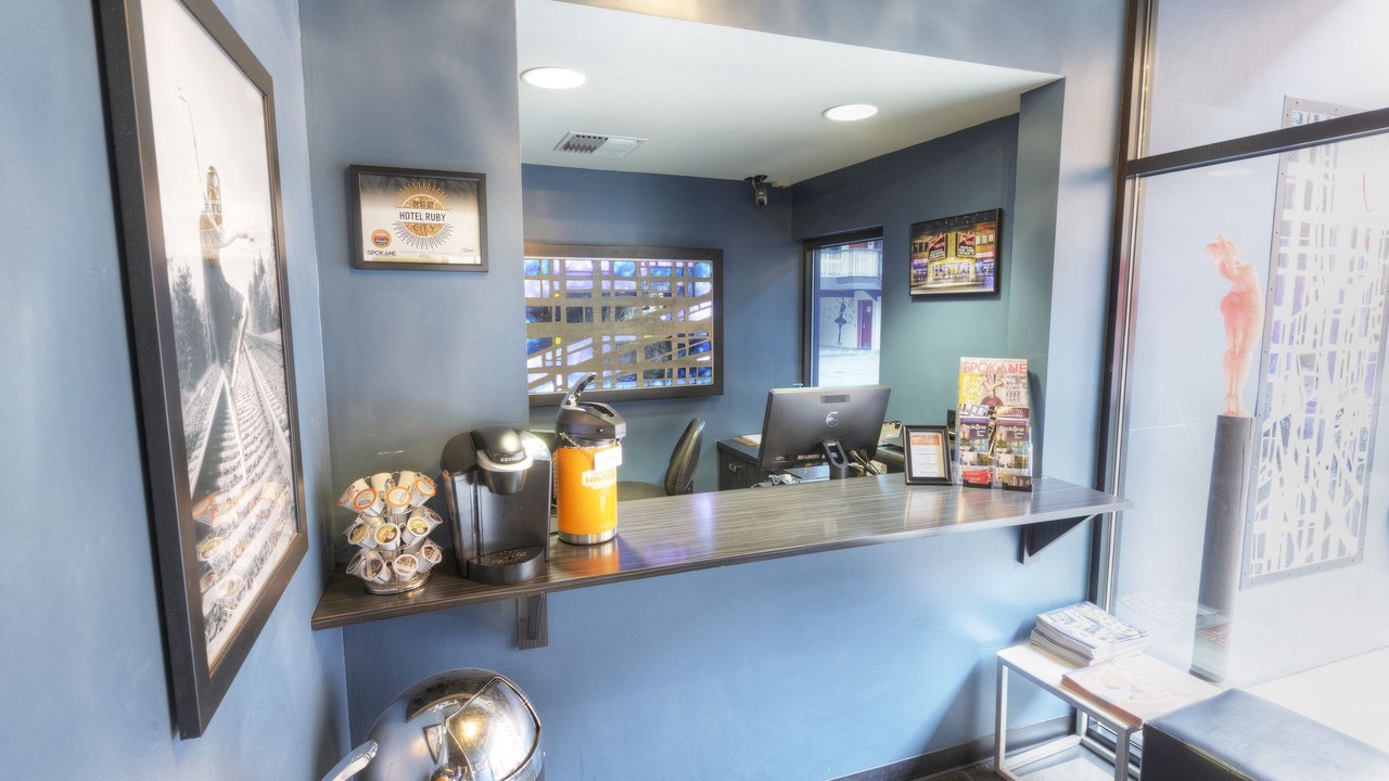Photo of Livingroom in Downtown Spokane
