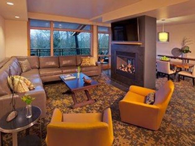 Photo of Livingroom in SeaTac