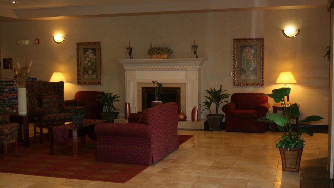 Photo of Livingroom in Monroe