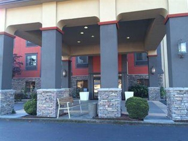 Photo of Buildings in Pleasant Valley
