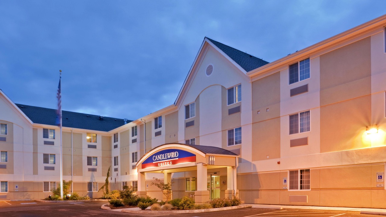 Photo of Buildings in Oak Harbor