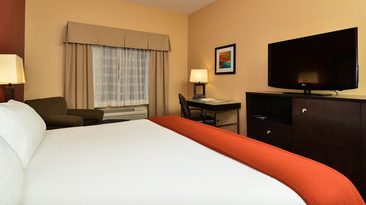 Photo of Bedroom in Pleasant Valley