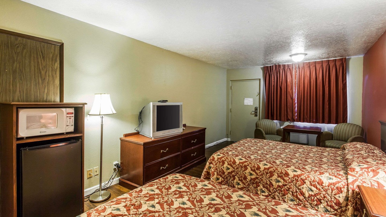 Photo of Bedroom in Kelso