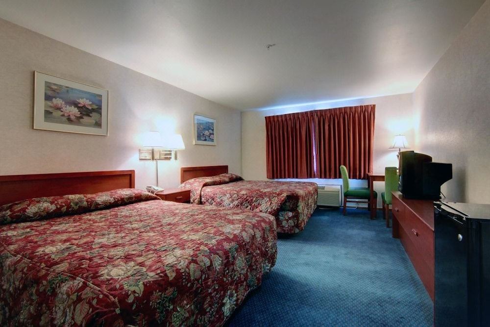 Photo of Bedroom in Edmonds