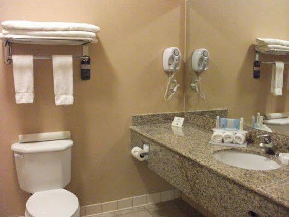Photo of Bathroom in Columbia Way