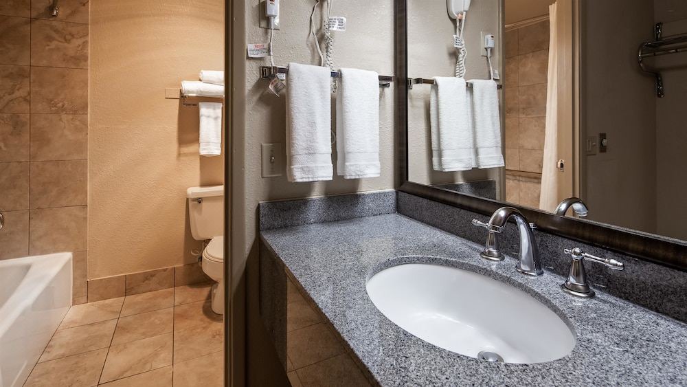 Photo of Bathroom in Lakewood