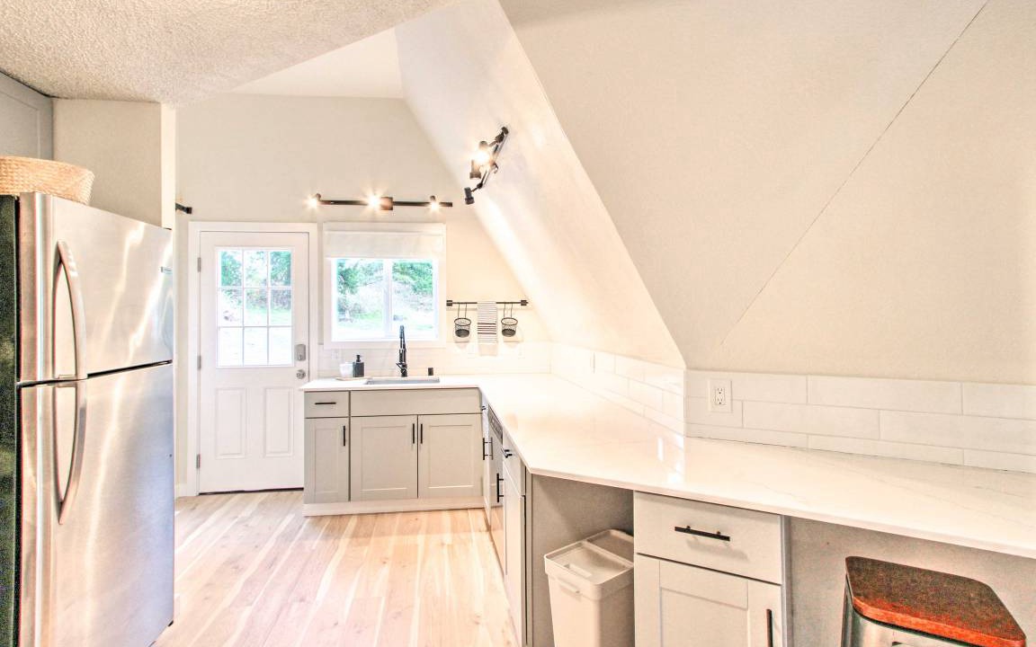 Photo of Kitchen in Eatonville