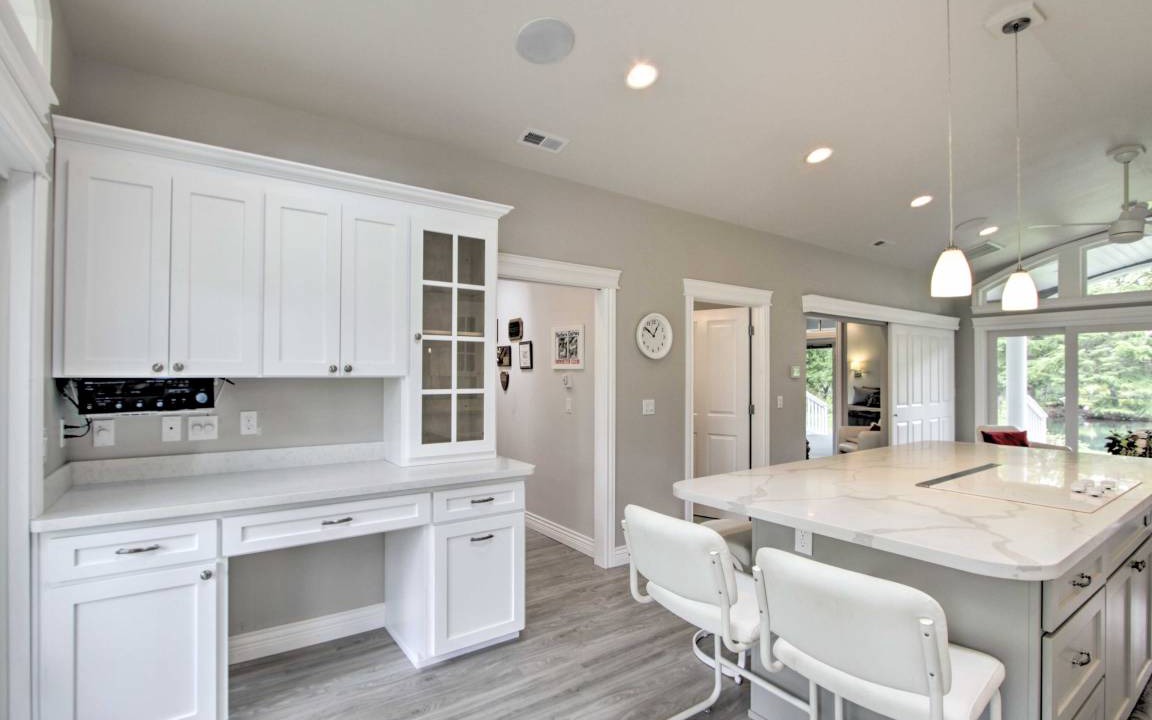 Photo of Kitchen in Parkland