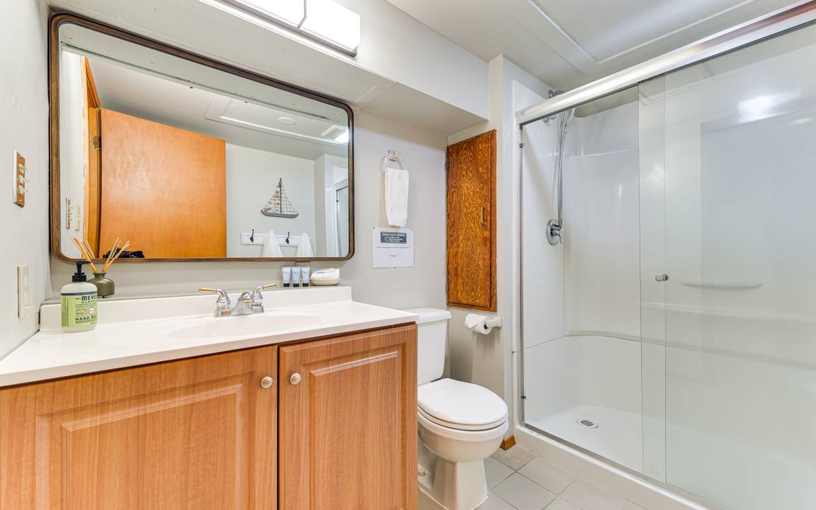 Photo of Bathroom in Anderson Island