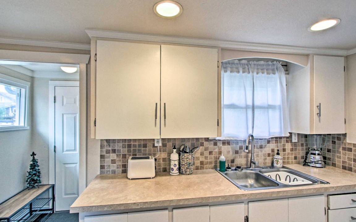 Photo of Kitchen in Central Tacoma