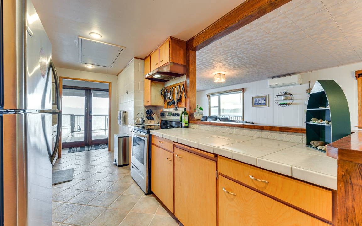 Photo of Kitchen in Anderson Island