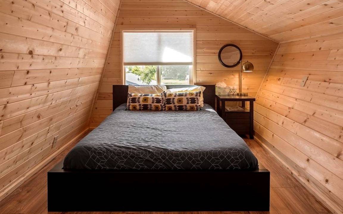 Photo of Bedroom in Lakebay
