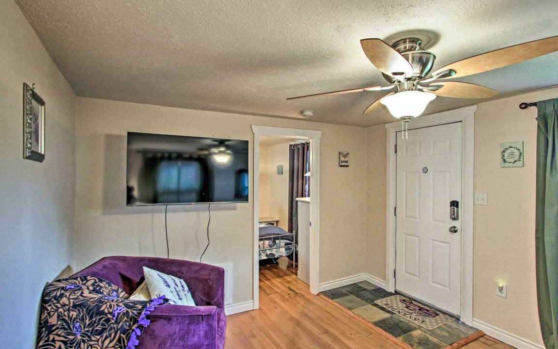 Photo of Livingroom in Central Tacoma