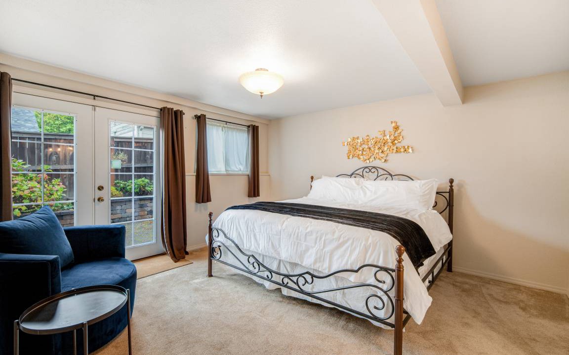Photo of Bedroom in University Place