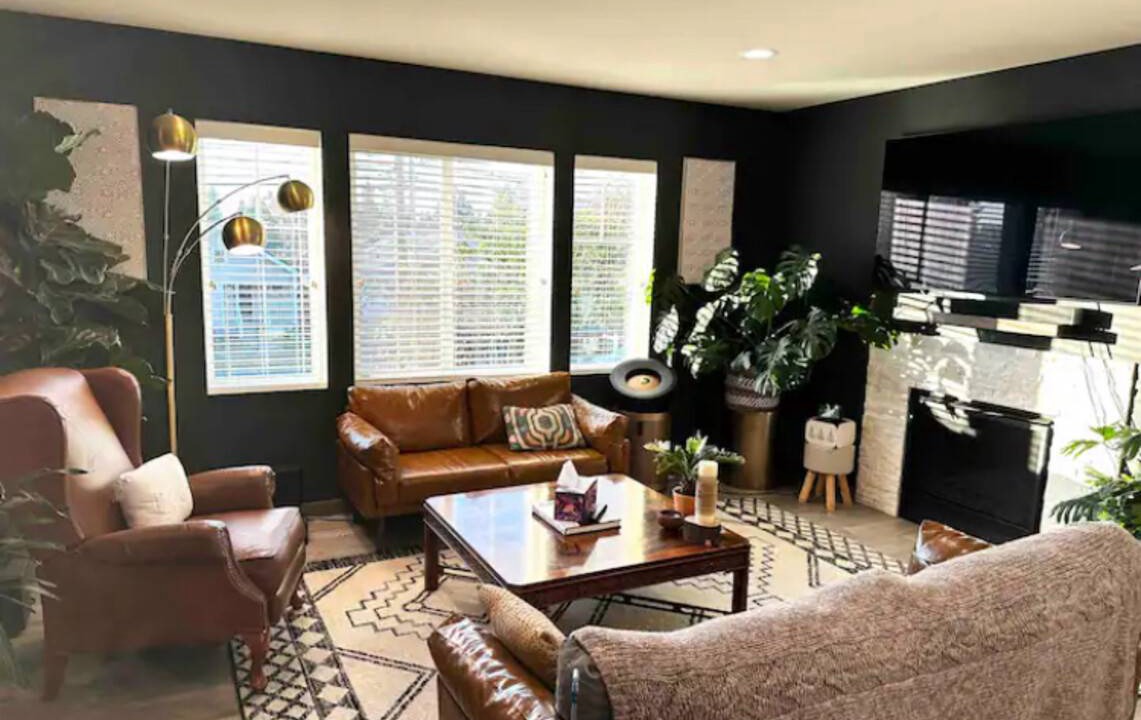Photo of Livingroom in Central Tacoma