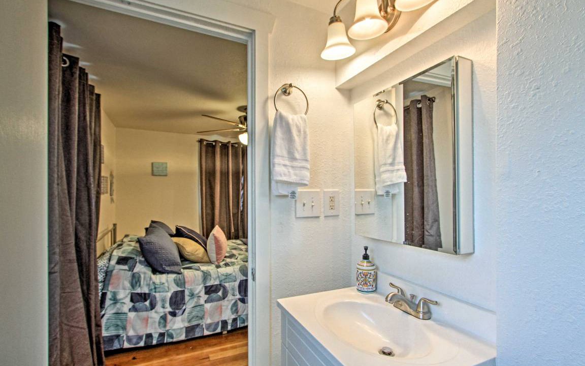 Photo of Bathroom in Central Tacoma