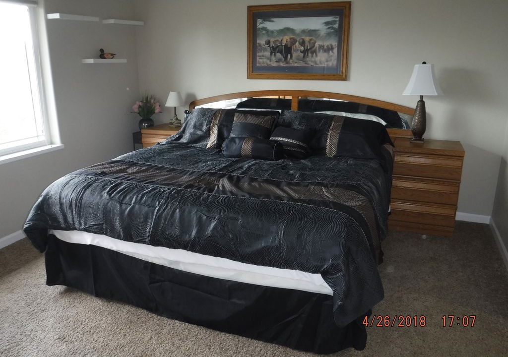 Photo of Bedroom in Klamath Falls