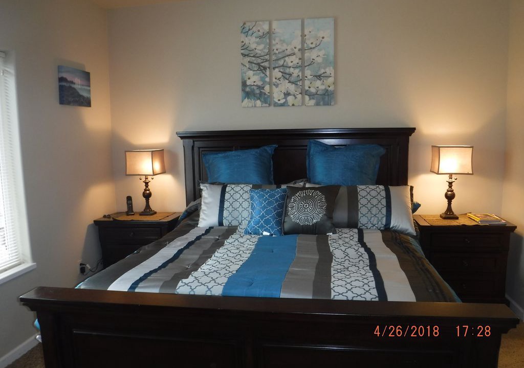 Photo of Bedroom in Klamath Falls