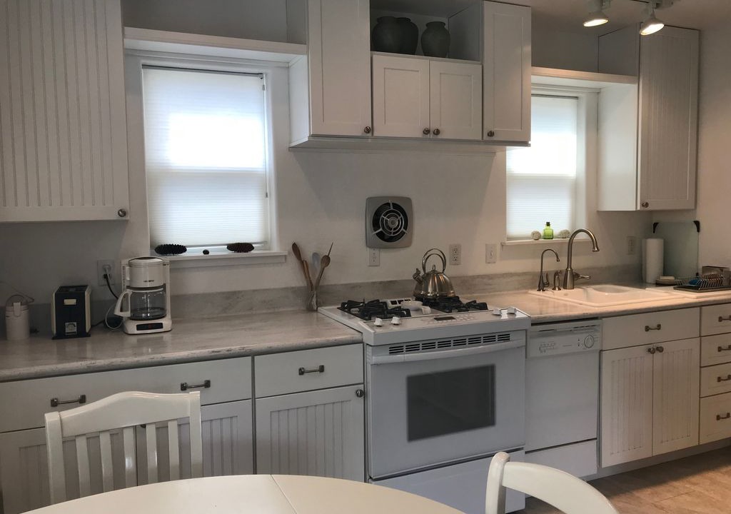 Photo of Kitchen in Historic Railroad District