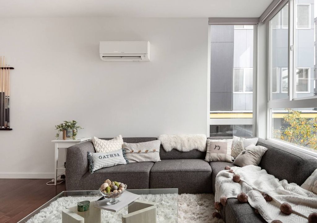 Photo of Livingroom in Squire Park