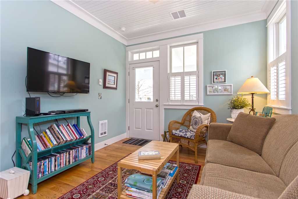 Photo of Livingroom in Seabrook