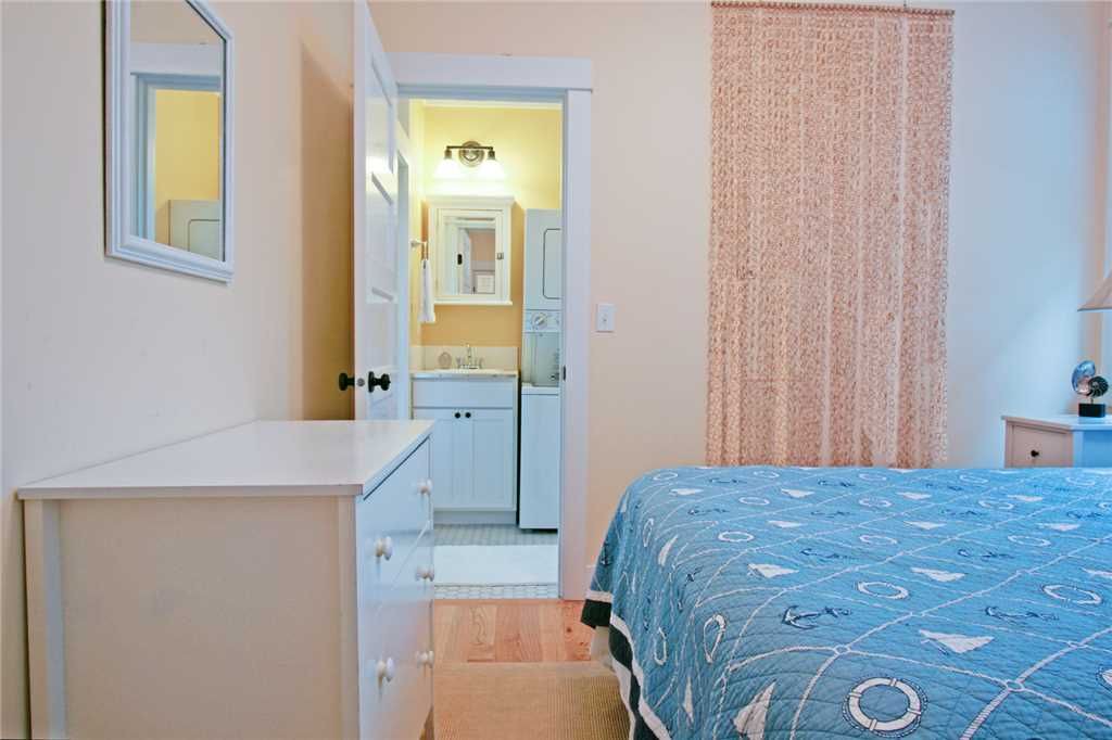 Photo of Bedroom in Seabrook