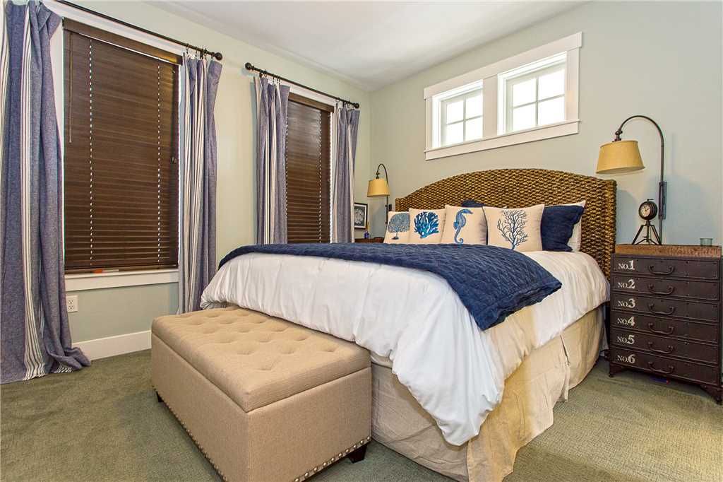 Photo of Bedroom in Seabrook