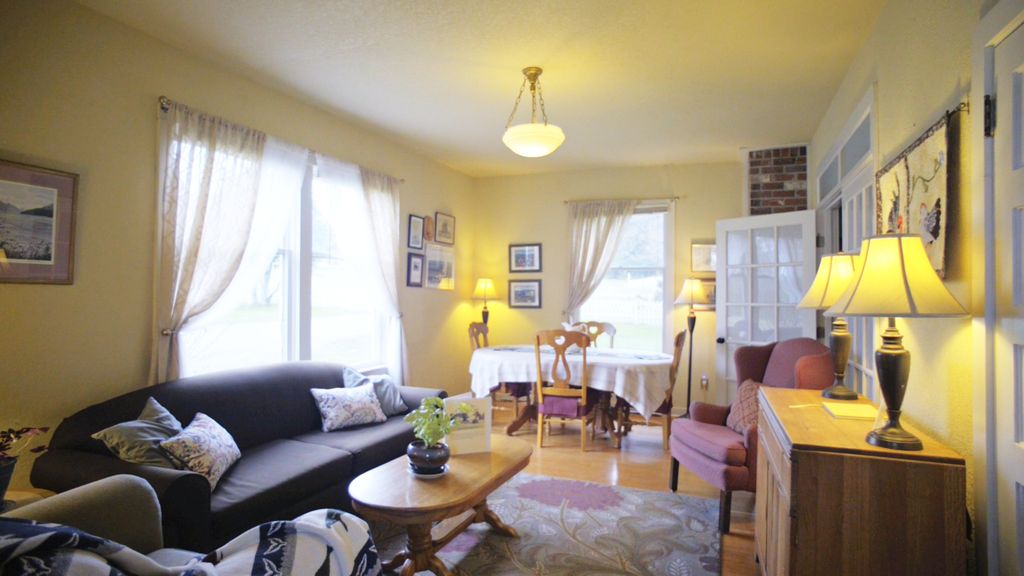 Photo of Livingroom in Port Gamble