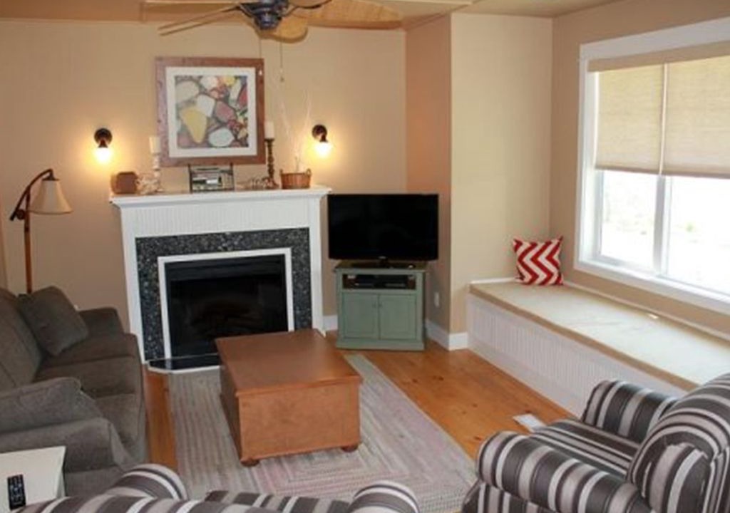 Photo of Livingroom in Oroville