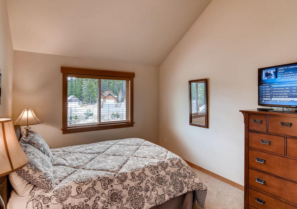 Photo of Bedroom in Ronald