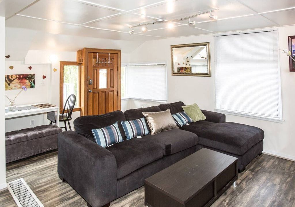Photo of Livingroom in Green Lake