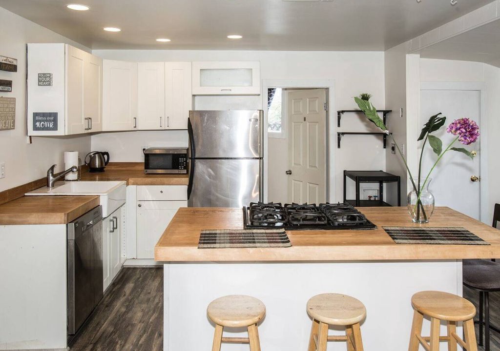 Photo of Kitchen in Green Lake