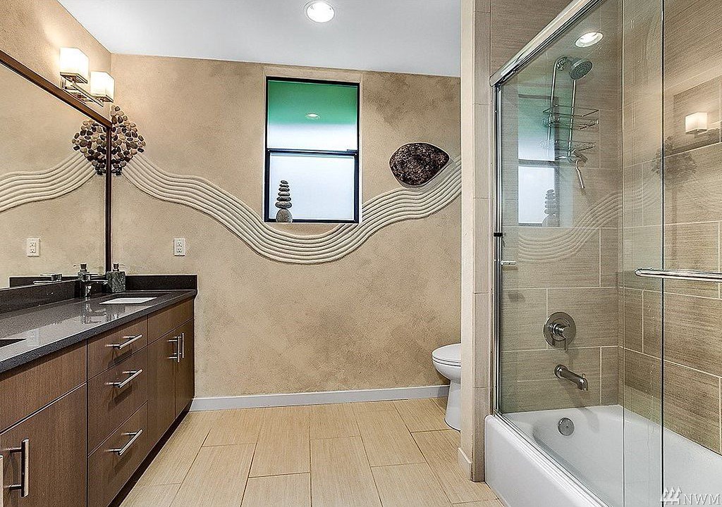 Photo of Bathroom in Mercer Island