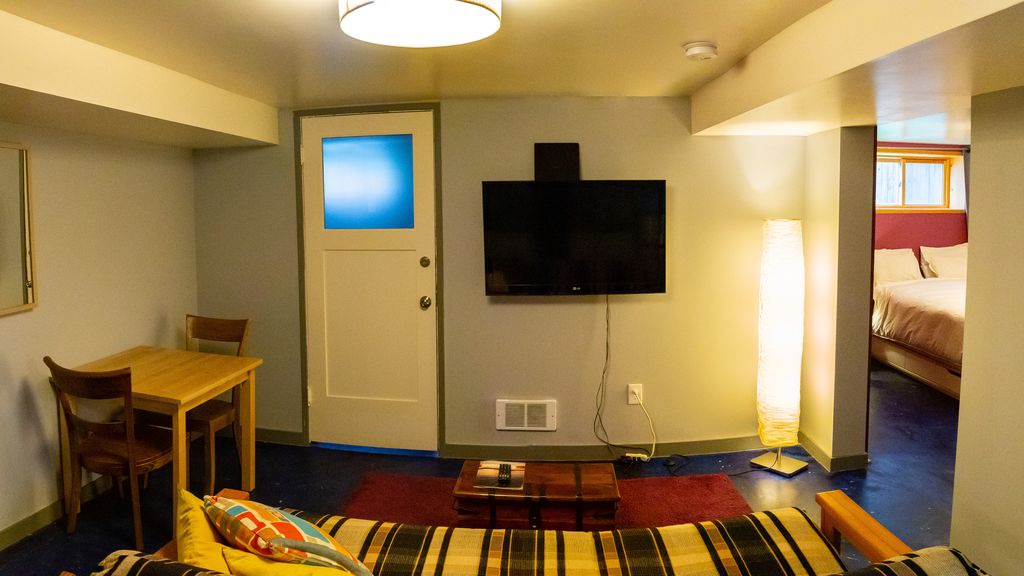 Photo of Livingroom in Wallingford