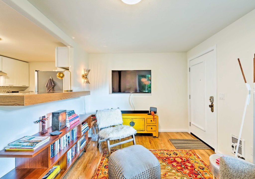 Photo of Livingroom in Clinton
