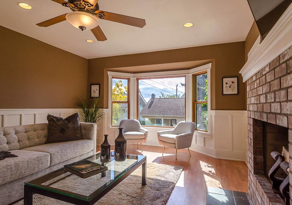 Photo of Livingroom in Wallingford