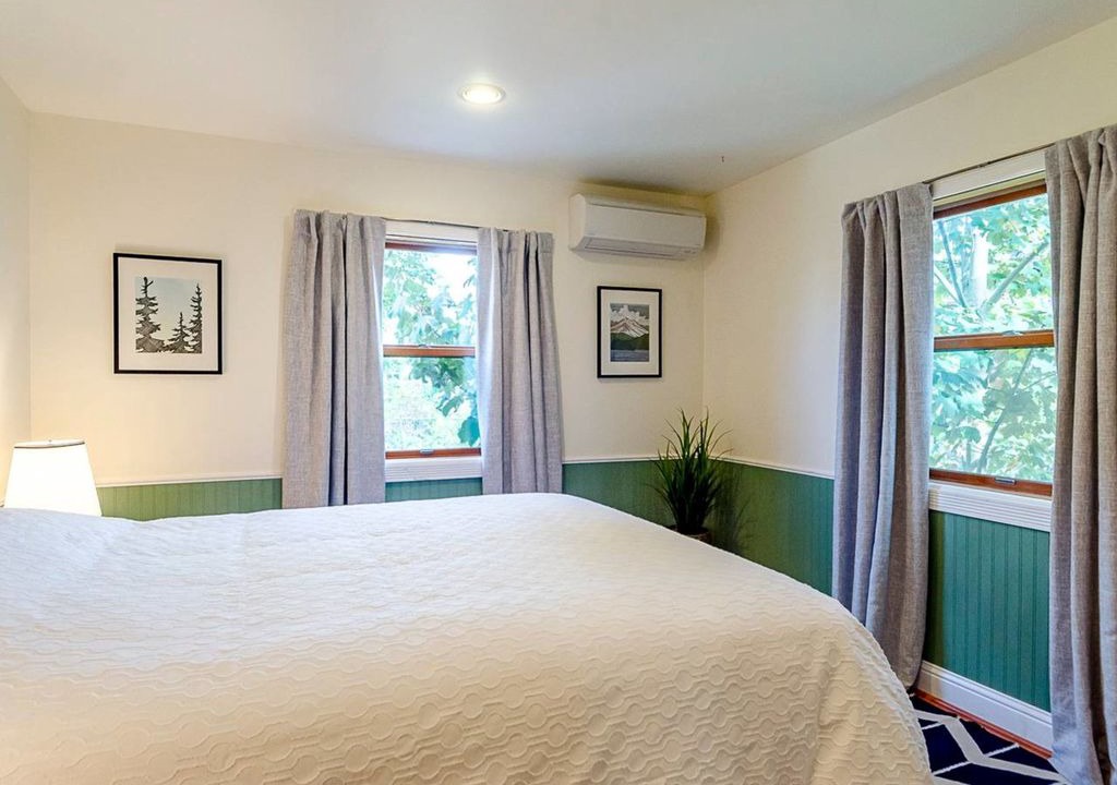 Photo of Bedroom in Wallingford