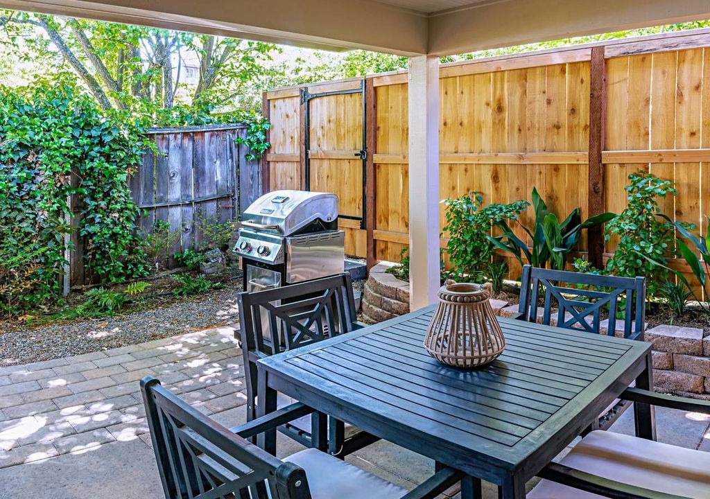 Photo of Patio Balcony in Historic Railroad District
