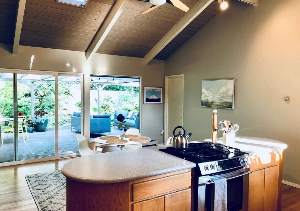Photo of Others in Mercer Island