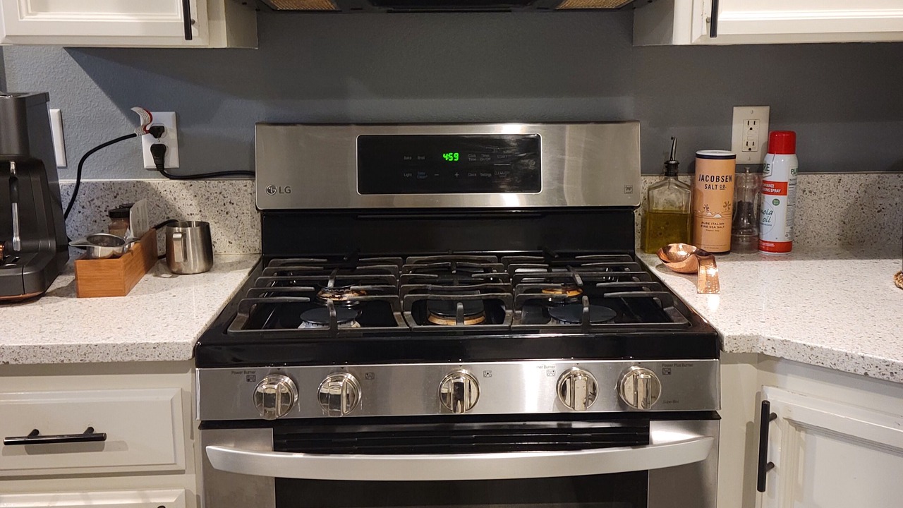 Photo of Kitchen in North Image