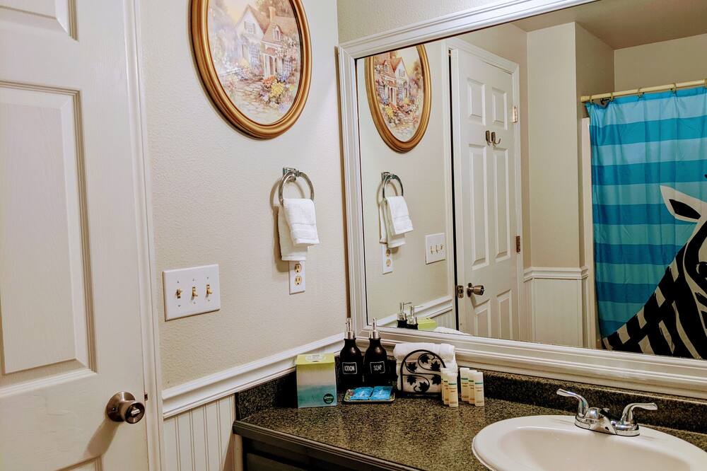 Photo of Bathroom in Gresham