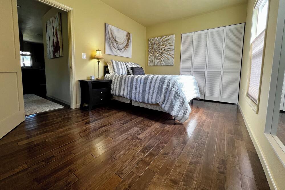 Photo of Bedroom in Kenmore