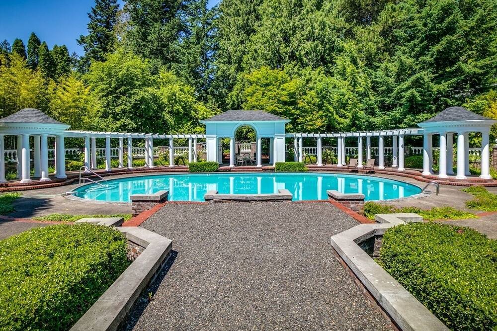 Photo of Outdoor in Bridlemile