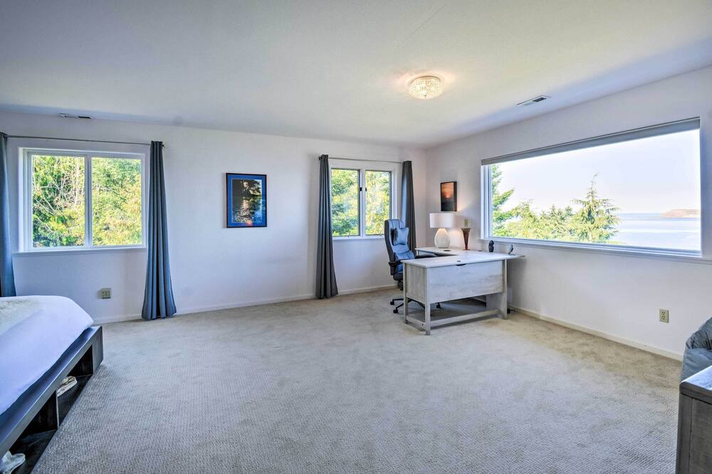 Photo of Bedroom in Diamond Point