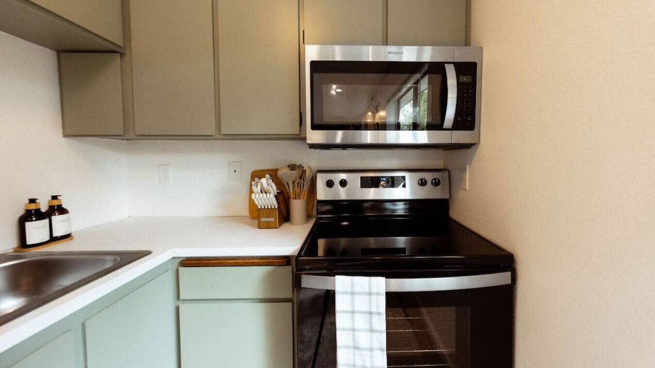 Photo of Kitchen in Pine Park Neighborhood